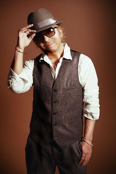 File:LOVECOVERSkgpromo.jpg
