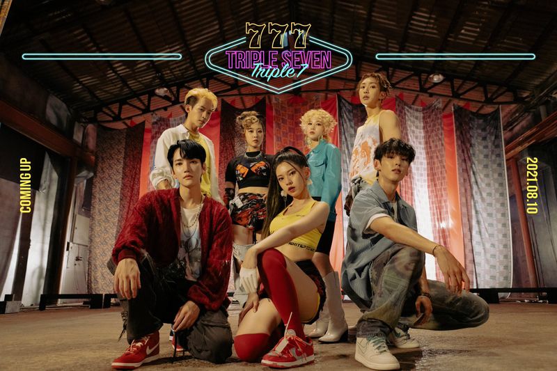 File:Triple7 - PRESENTE promo.jpg