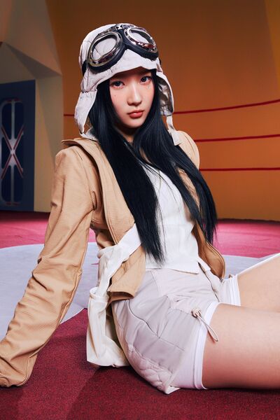 File:Yeonjung - XXL promo.jpg