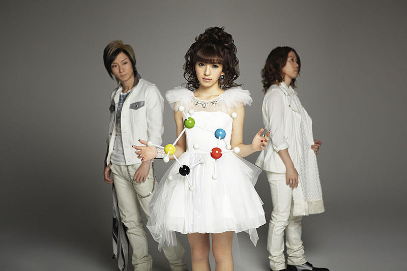 File:earthene - Promo.jpg