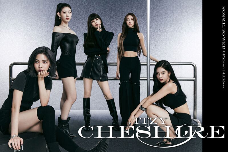 File:ITZY - CHESHIRE promo.jpg
