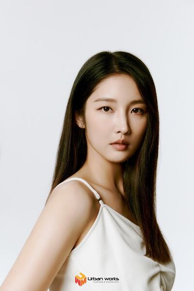 File:Nam Jihyun 2022.jpg