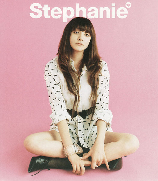 File:Stephanie - Winter Gold.jpg