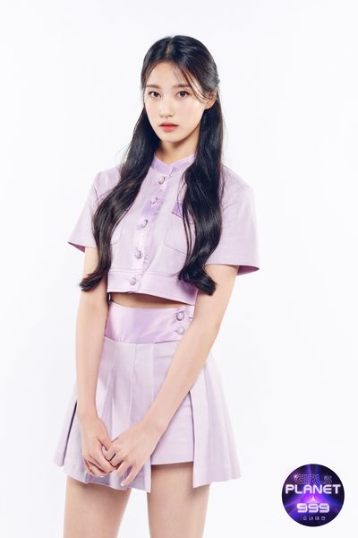 File:Joung Min - Girls Planet 999 promo.jpg