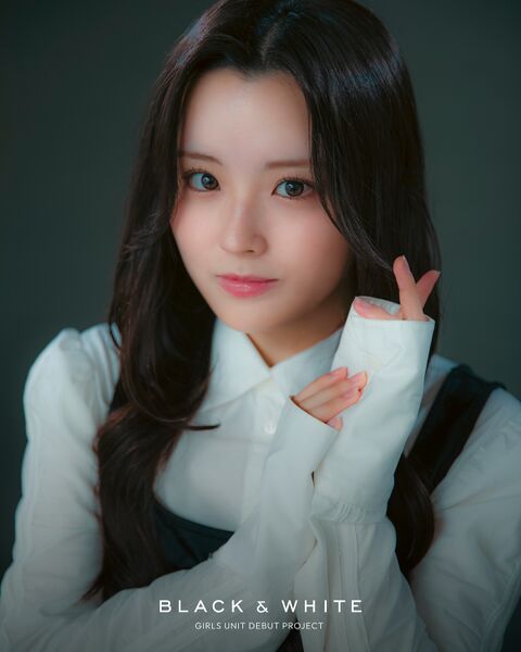 File:MIA - BLACK & WHITE promo.jpg
