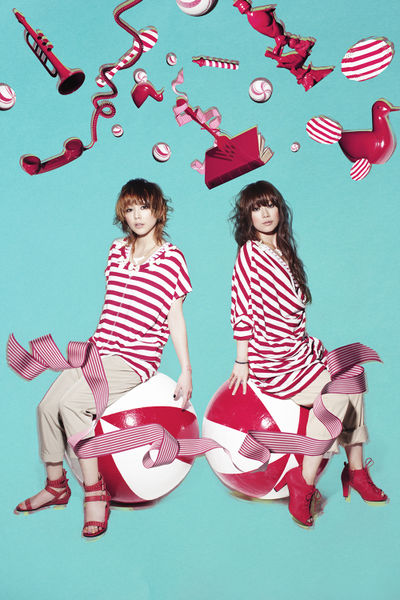 File:PUFFY2010tourPromo.jpg