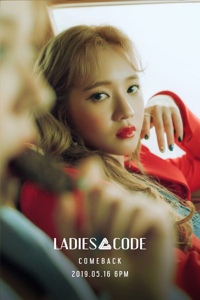 File:Sojung - FEEDBACK (Neoui Daedabeun) promo.jpg