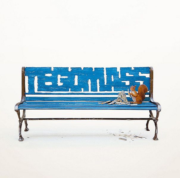File:Tegomass - Aoi Bench reg.jpg