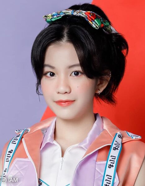 File:BNK48 Ratah 2021-2.jpg
