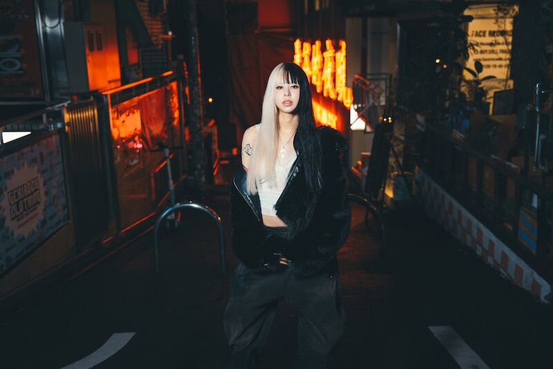 File:Liza - PARADISE promo.jpg