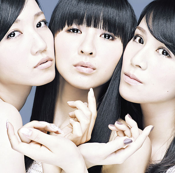File:VOICE (R)-Perfume.jpg