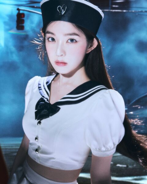 File:Irene - Cosmic promo.jpg