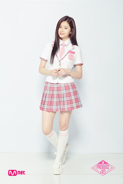 File:Kim Minju.jpg