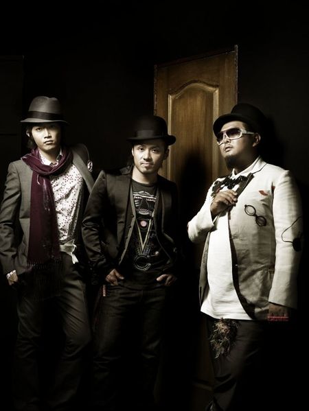File:THEWAYCLIFFEDGEPROMO.jpg