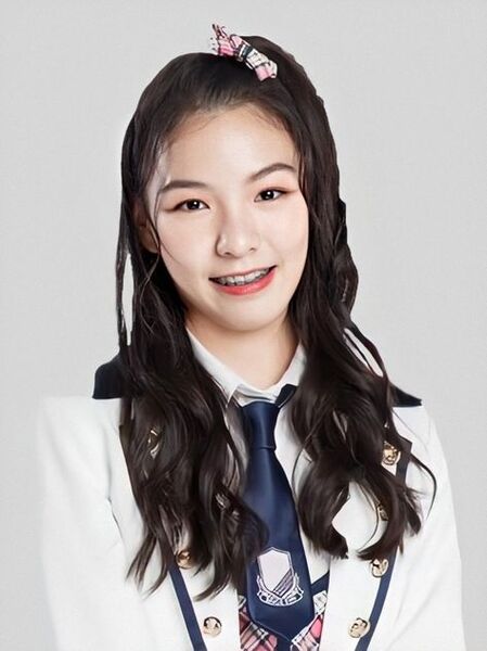 File:BNK48 Grace 2020-2.jpg