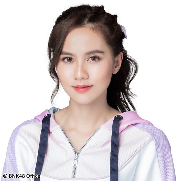 File:BNK48 Nam-Neung - Beginner promo.jpg