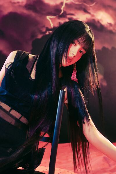 File:Yoon - Metamorphic promo.jpg