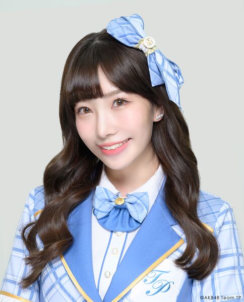 File:Fujii Mayu 2022.jpg