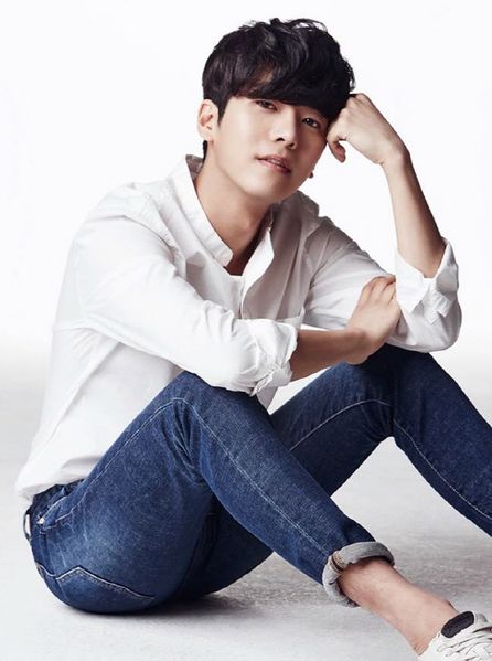 File:Moon Ji Hoo.jpg