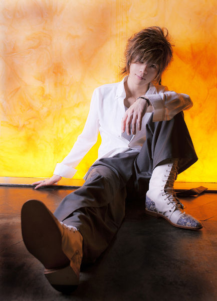 File:Aoi - ONE promo.jpg